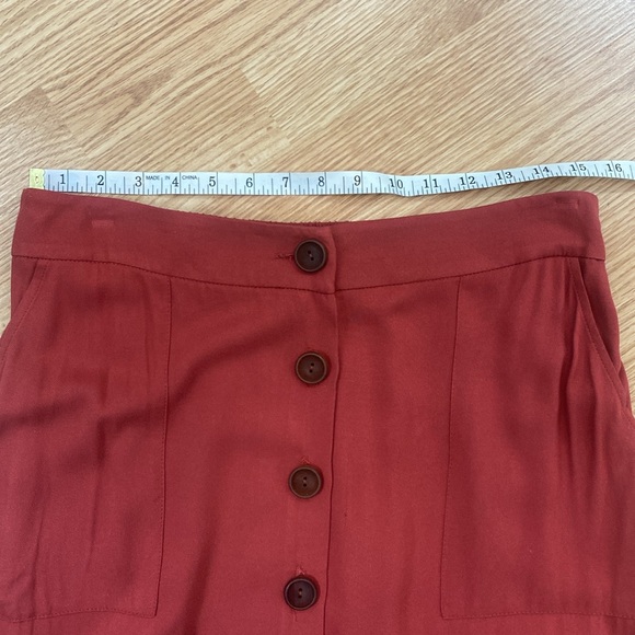 Forever 21 Auburn Button-Front Skirt - Picture 6 of 10